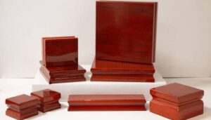 جعبه سرویس طلا چوبی